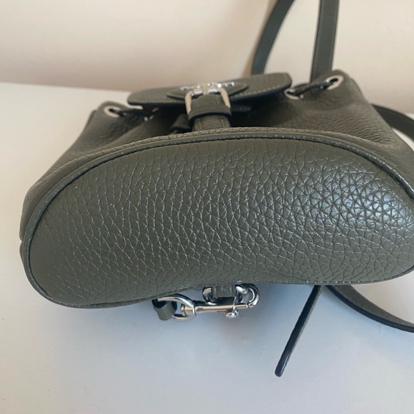 NWT Coach Small Amelia Olive Convertible Backpack - Picture 4 of 6